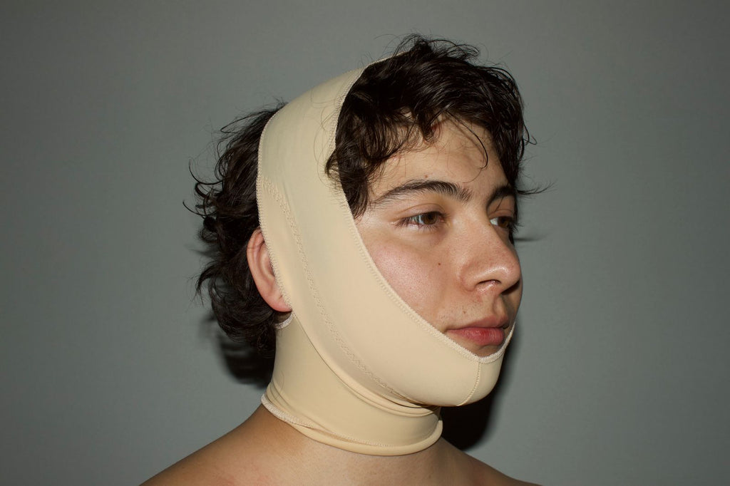 Faja facial de cuello largo